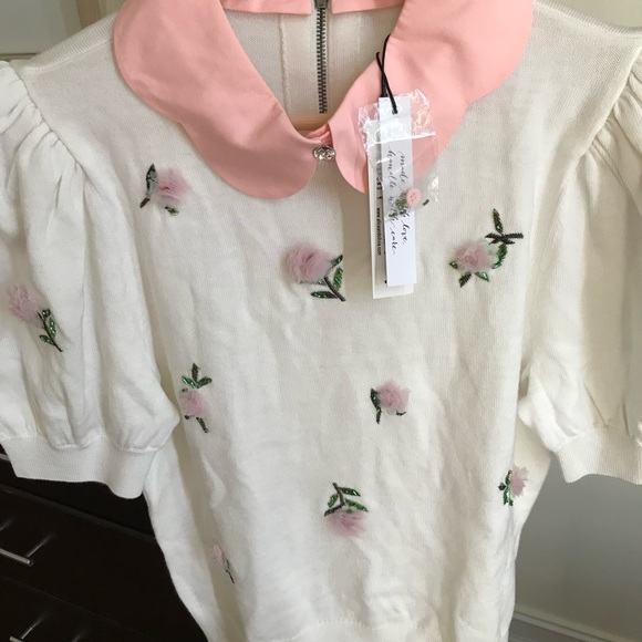 NWT Alice + Olivia Chase Puff Sleeve Floral Embroidery Collar Pullover Sweater M - Picture 9 of 16